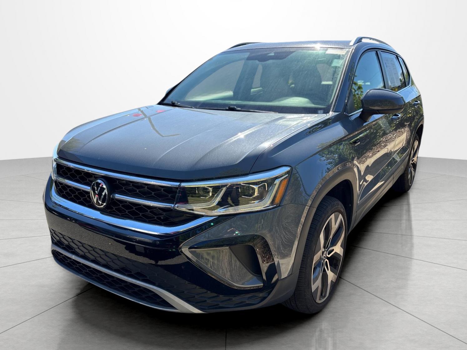 2023 Volkswagen Taos SEL 4Motion