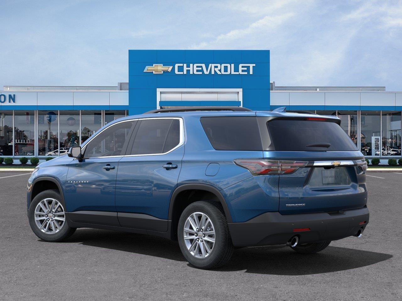 2022 Chevrolet Traverse LT Cloth SUV Front Wheel Drive mobile thumbnail 3