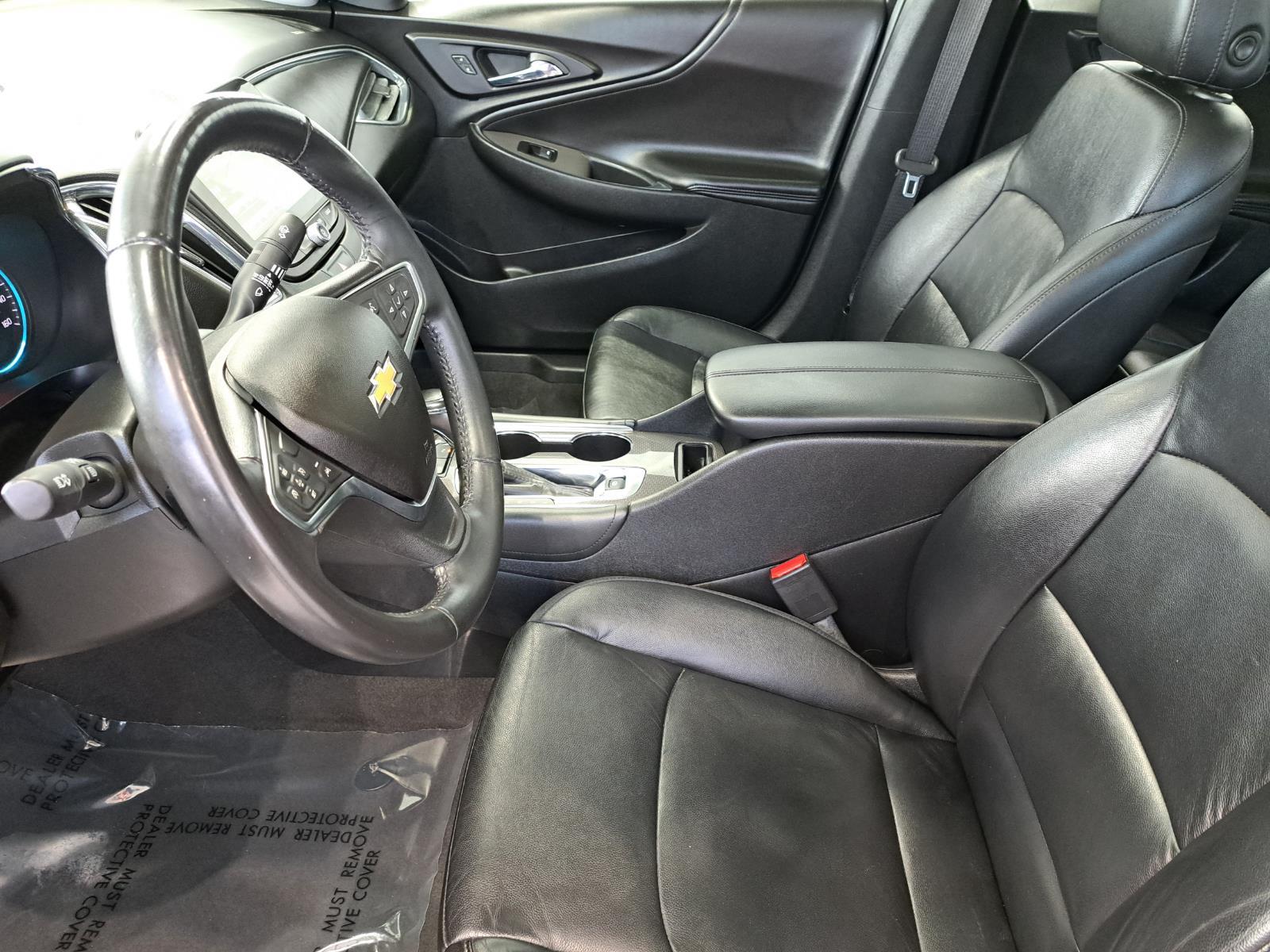 2018 Chevrolet Malibu Hybrid Sedan 4 Dr. Front Wheel Drive thumbnail 60