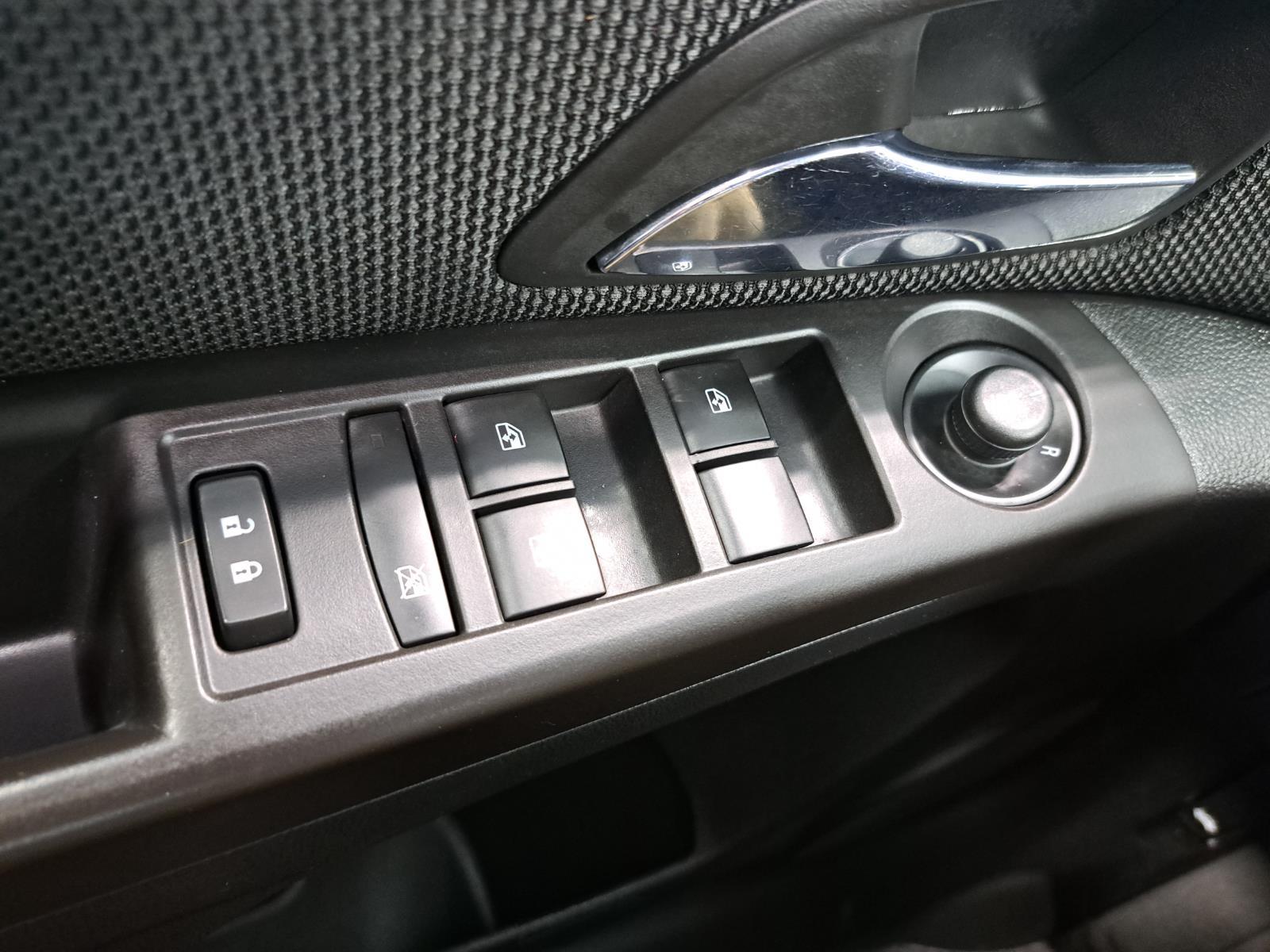 2016 Chevrolet Cruze Limited LT Sedan 4 Dr. Front Wheel Drive thumbnail 52