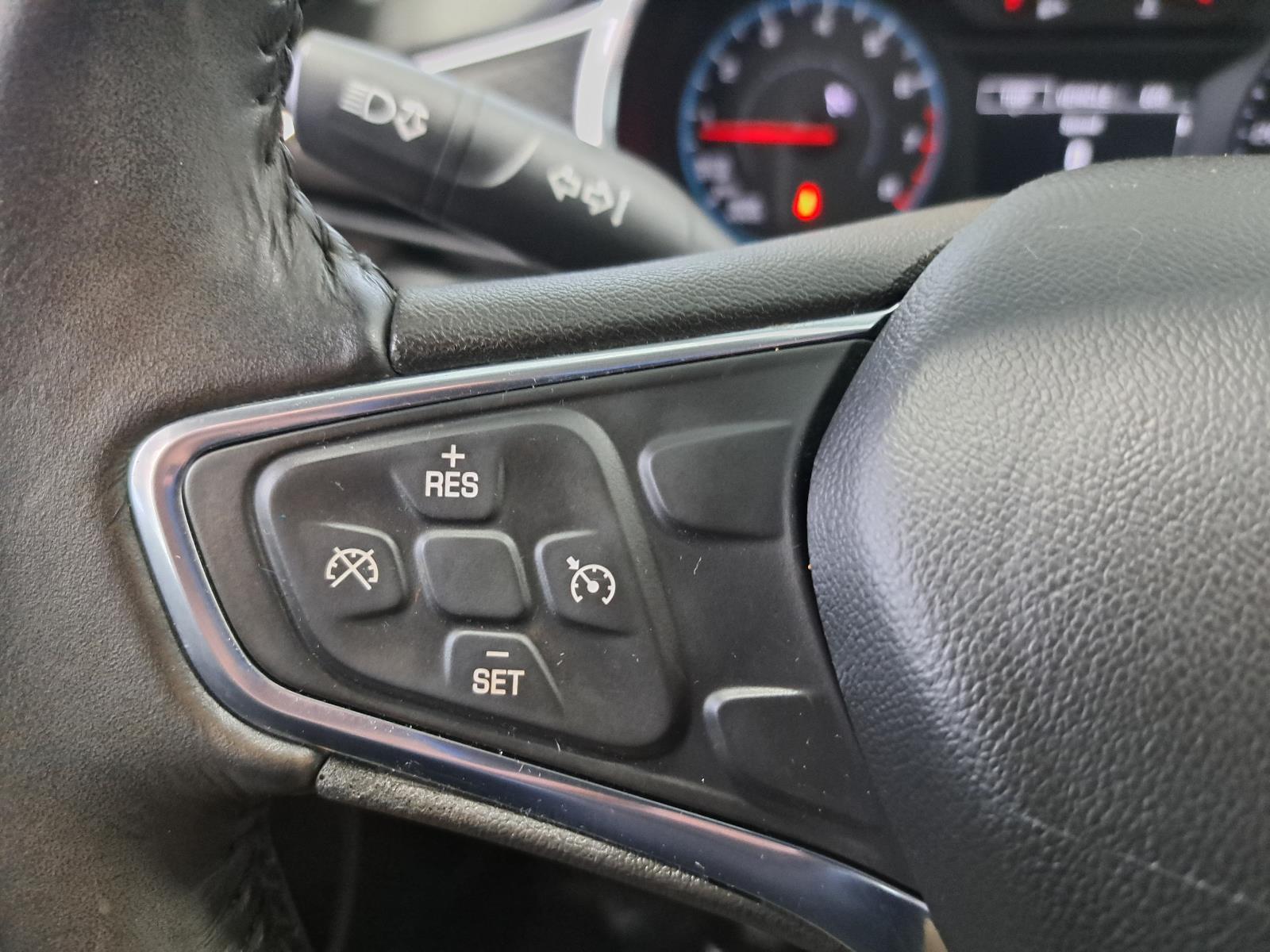 2017 Chevrolet Malibu LT Sedan 4 Dr. Front Wheel Drive mobile thumbnail 17