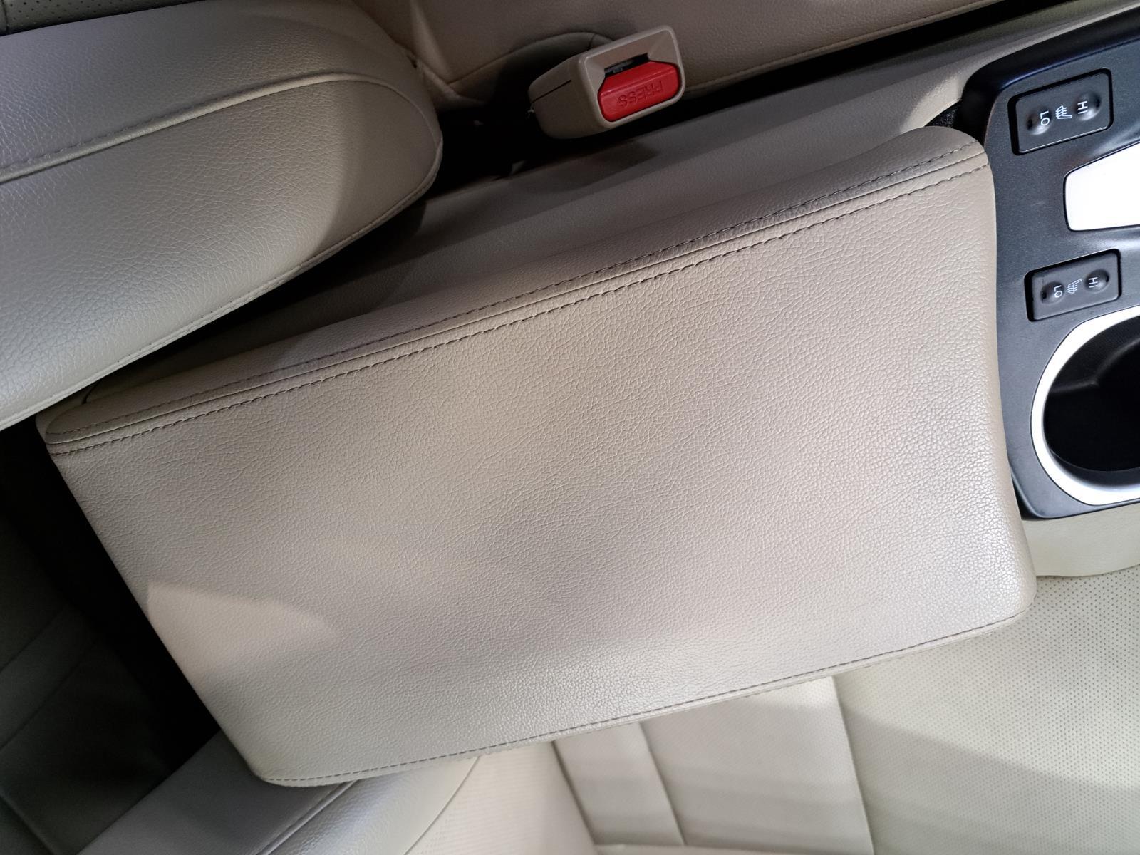 2018 Acura RDX w/Technology Pkg SUV Front Wheel Drive 17