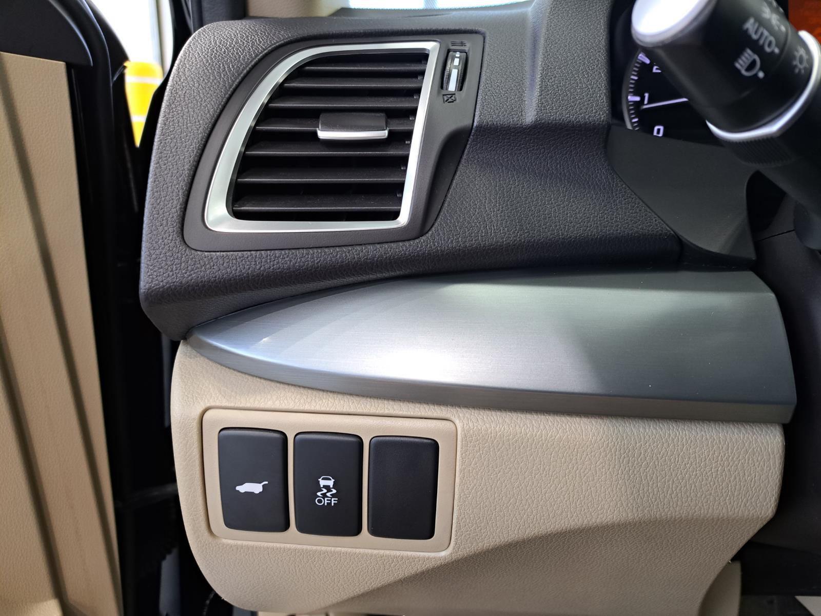 2018 Acura RDX w/Technology Pkg SUV Front Wheel Drive mobile thumbnail 25