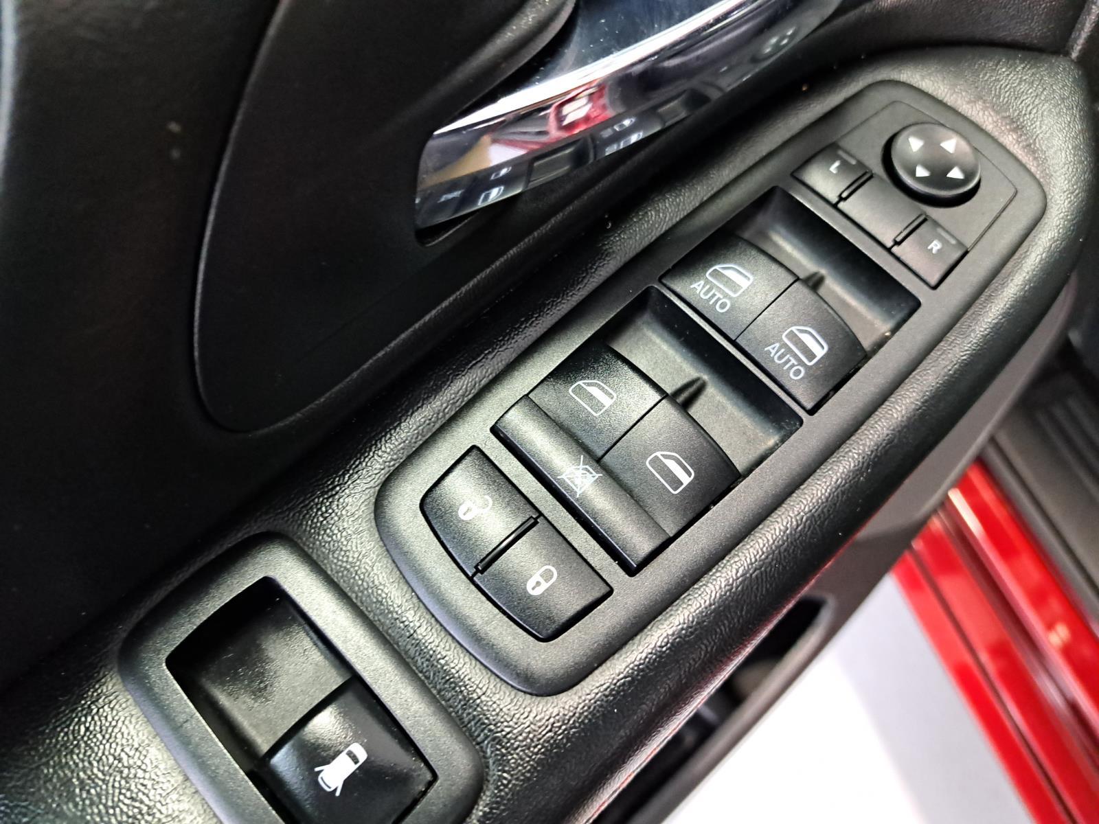 2019 Dodge Grand Caravan GT Extended Sport Van Front Wheel Drive mobile thumbnail 22