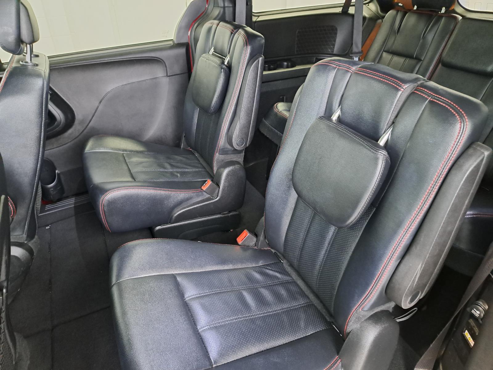2019 Dodge Grand Caravan GT Extended Sport Van Front Wheel Drive mobile thumbnail 23