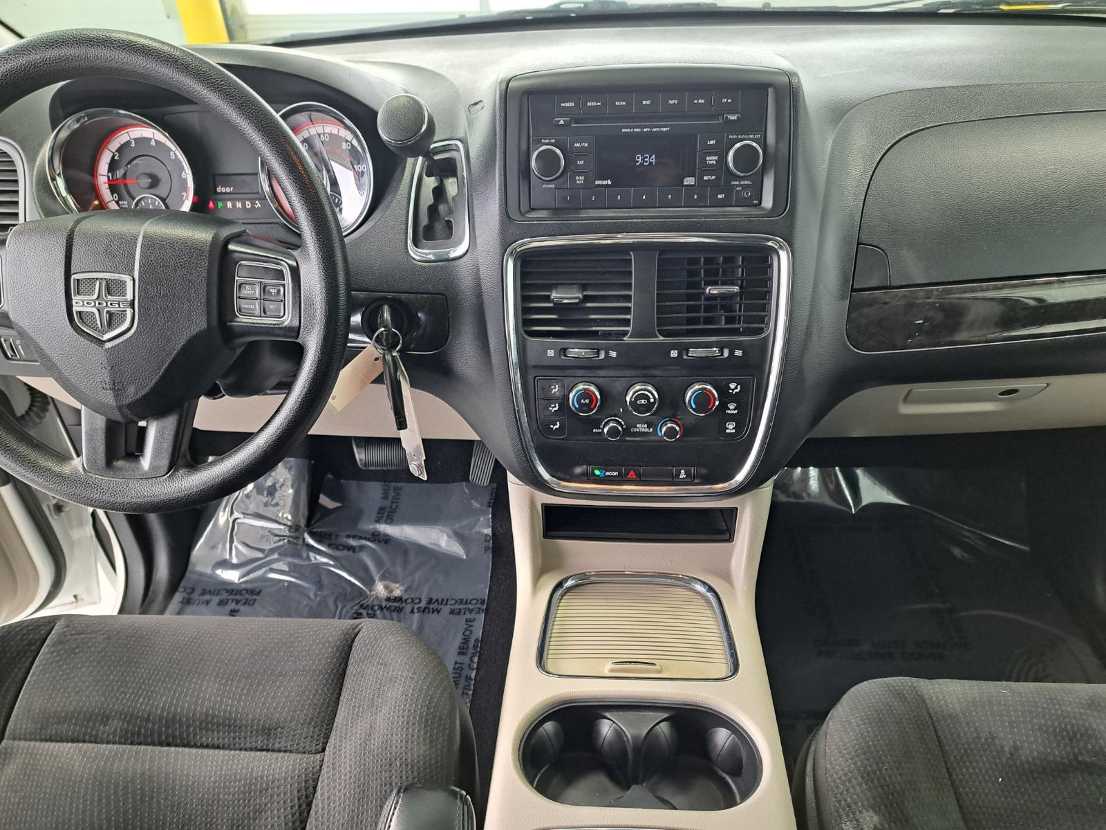 2016 Dodge Grand Caravan SXT Extended Sport Van Front Wheel Drive 7