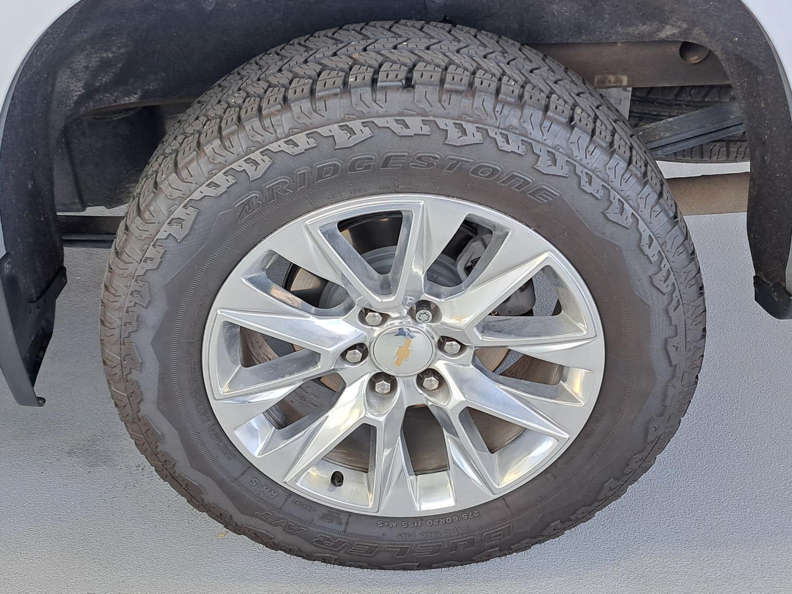 2021 Chevrolet Silverado 1500 LTZ Crew Cab Pickup Four Wheel Drive 38
