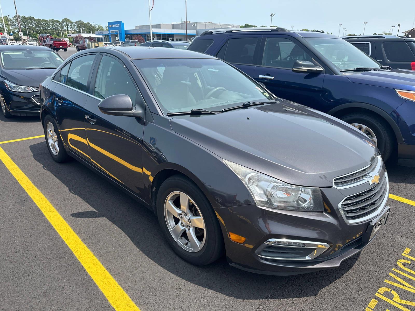 2015 Chevrolet Cruze LT Sedan 4 Dr. Front Wheel Drive 5