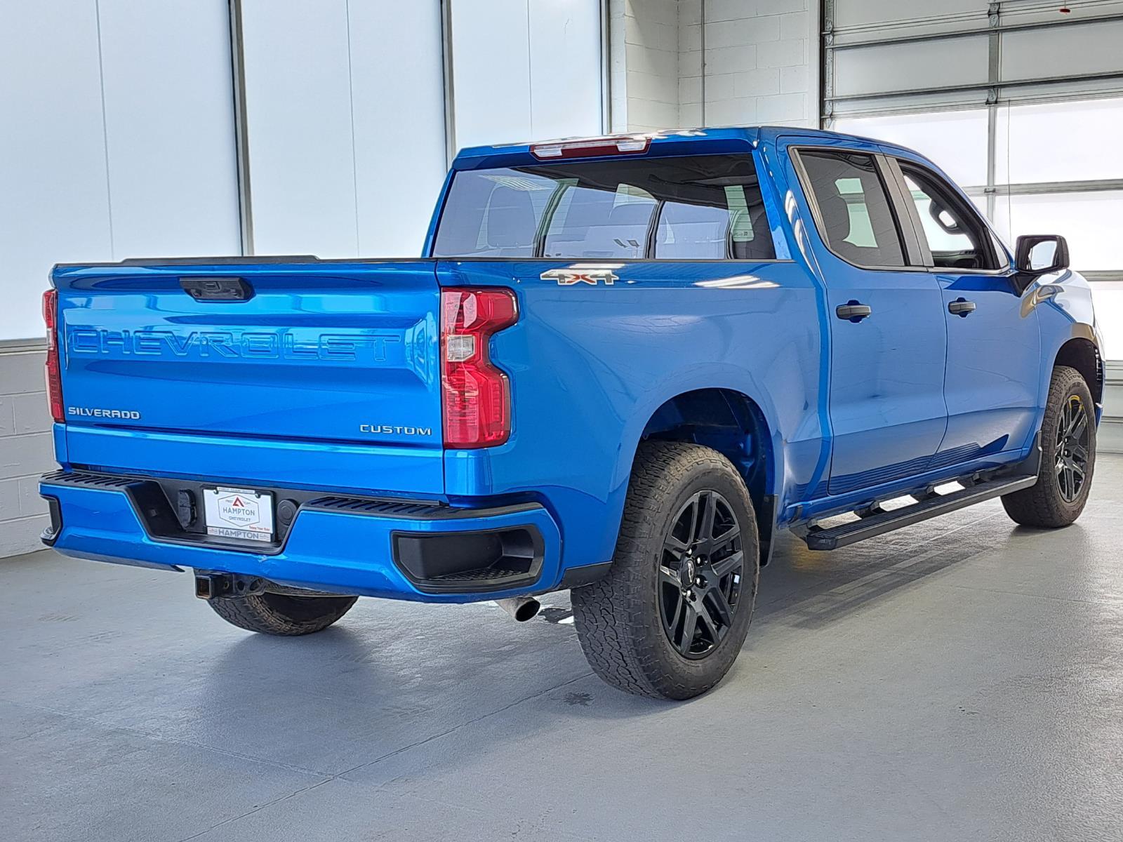 2022 Chevrolet Silverado 1500 Custom Crew Cab Pickup Four Wheel Drive 5