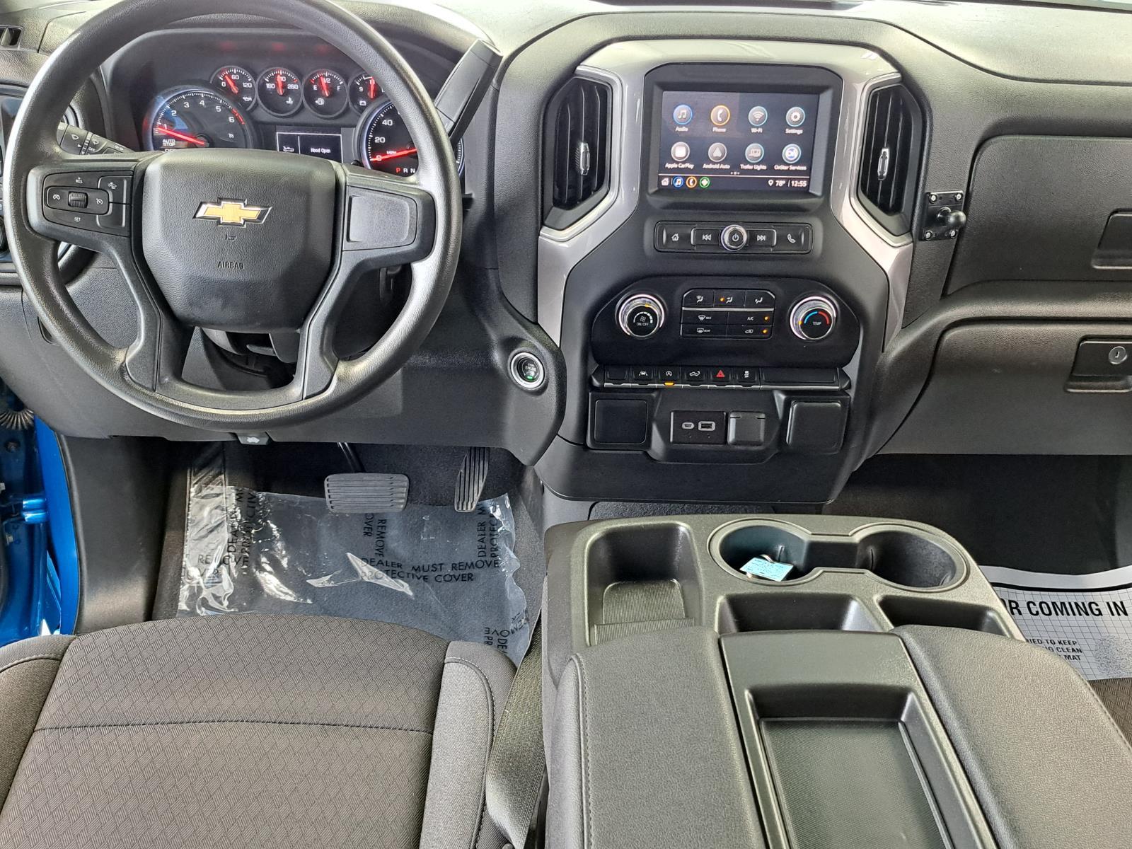2022 Chevrolet Silverado 1500 Custom Crew Cab Pickup Four Wheel Drive 26