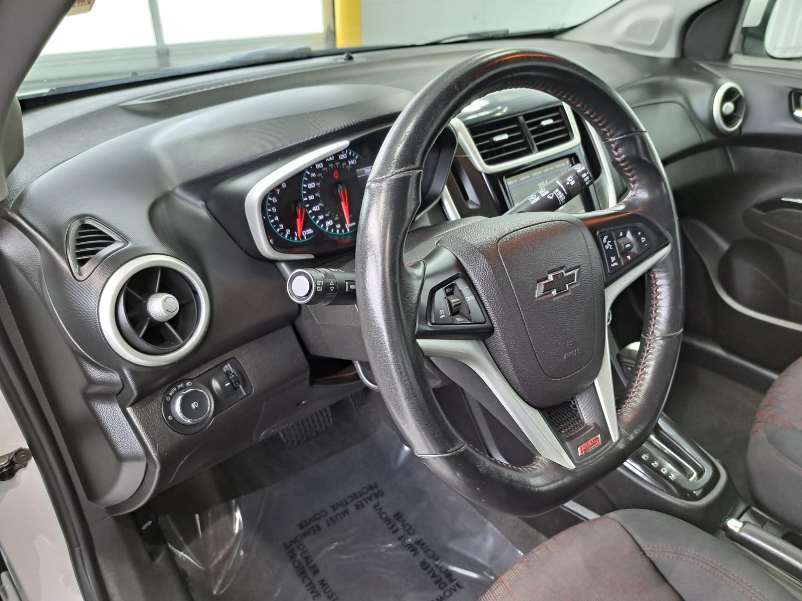 2019 Chevrolet Sonic LT Sedan 5 Dr. Front Wheel Drive thumbnail 37