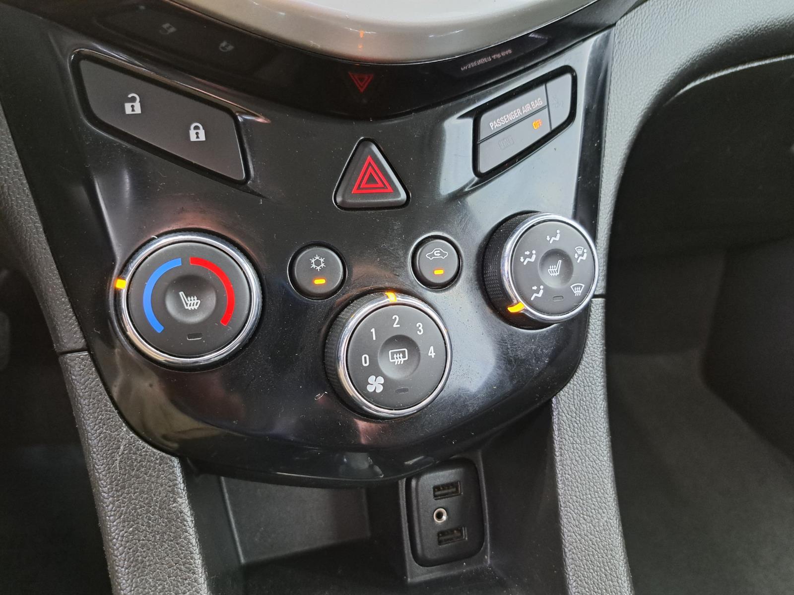 2019 Chevrolet Sonic LT Sedan 5 Dr. Front Wheel Drive thumbnail 42