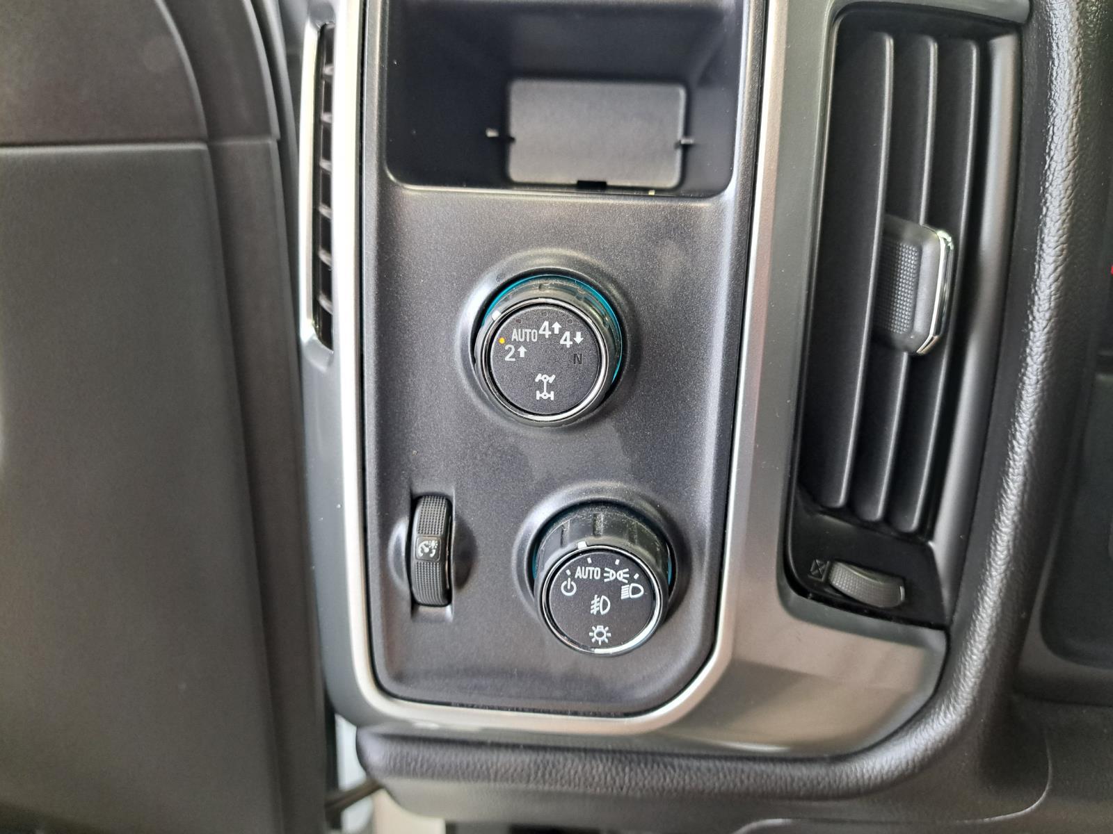 2017 Chevrolet Silverado 1500 LT Double Cab Pickup Four Wheel Drive mobile thumbnail 20