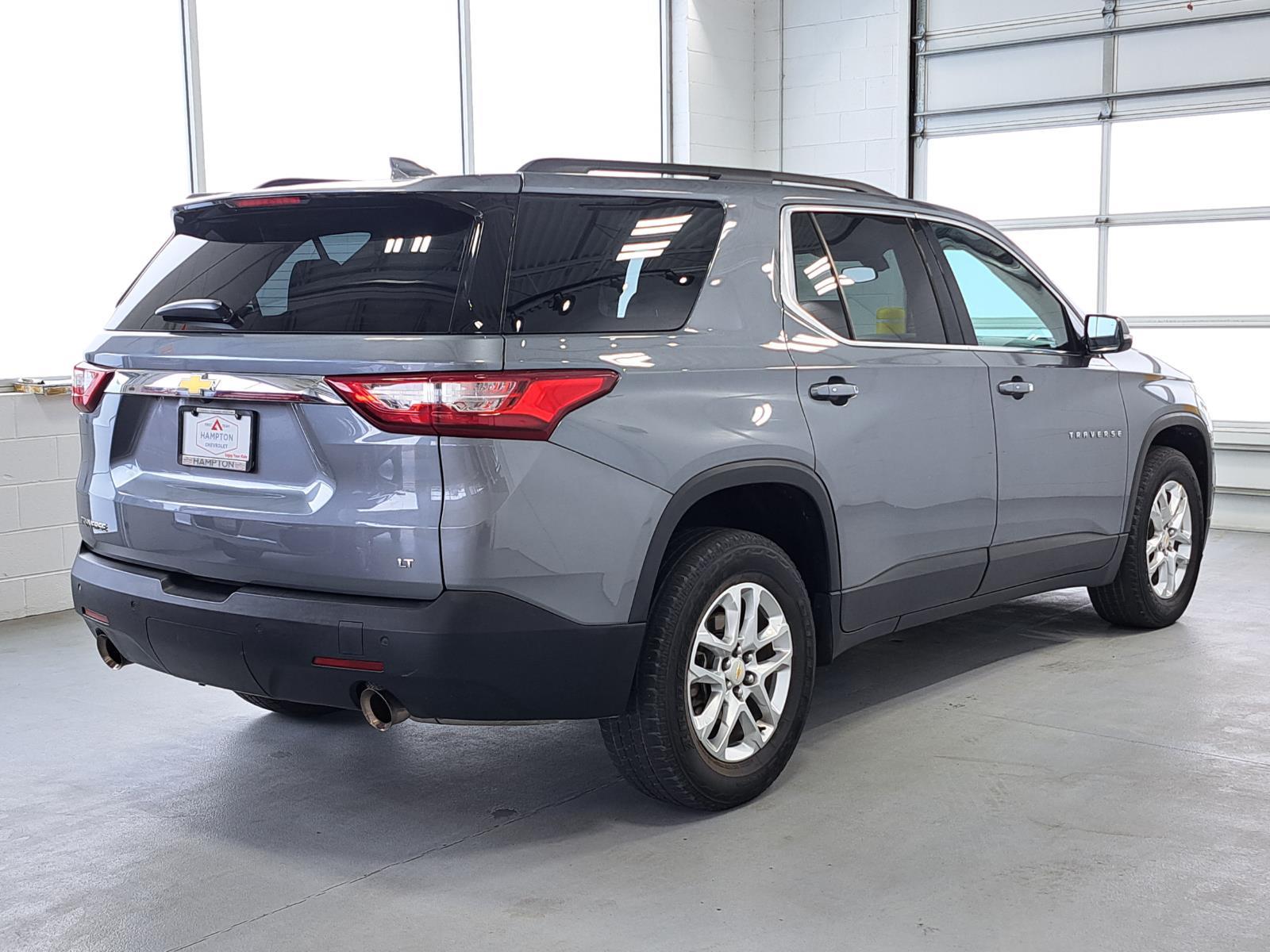 2019 Chevrolet Traverse LT Leather SUV Front Wheel Drive 4