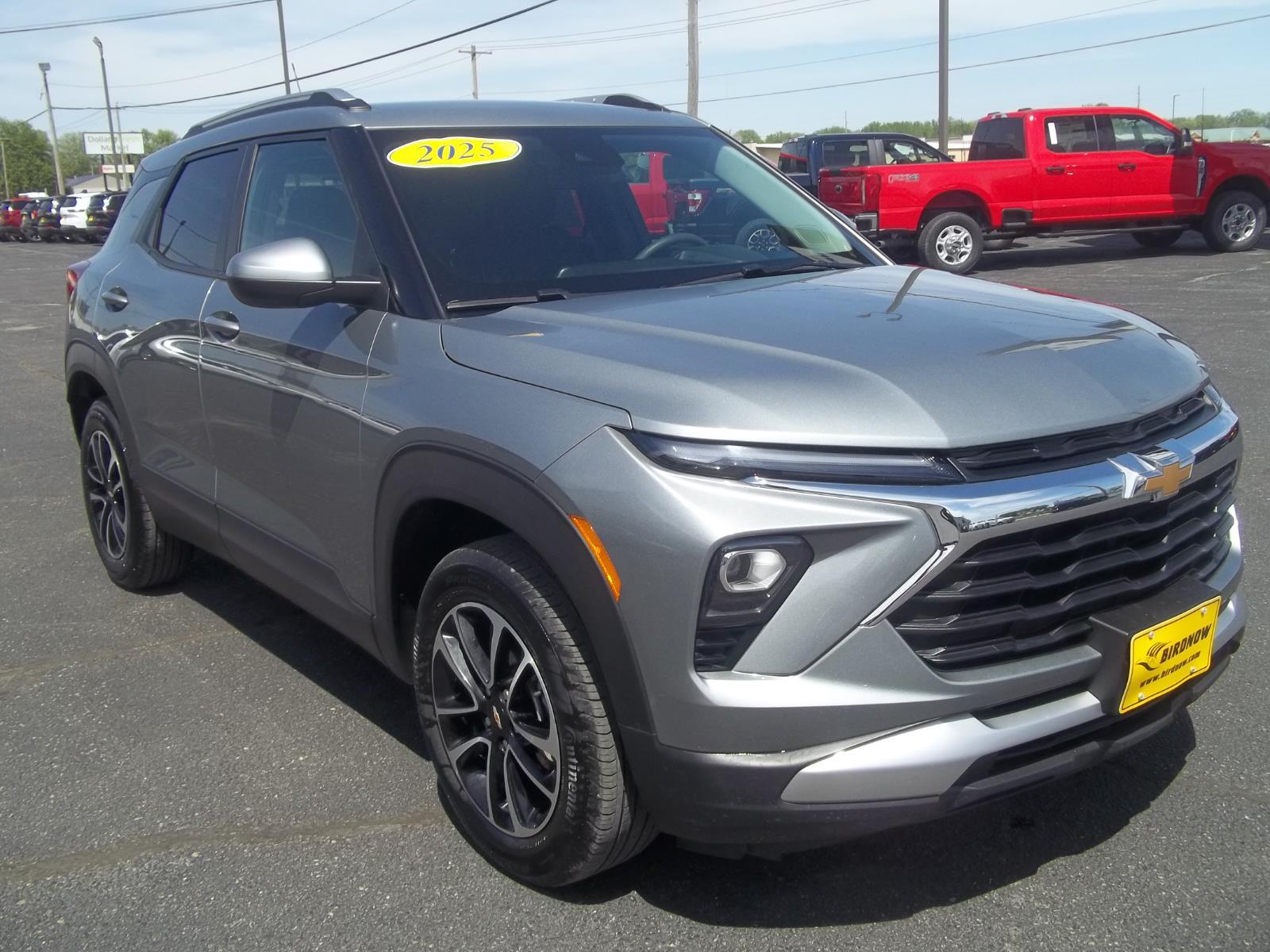 Sterling Gray Metallic 2025 Chevrolet Trailblazer LT AWD SUV / Crossover Four-Wheel Drive 9-Speed Automatic