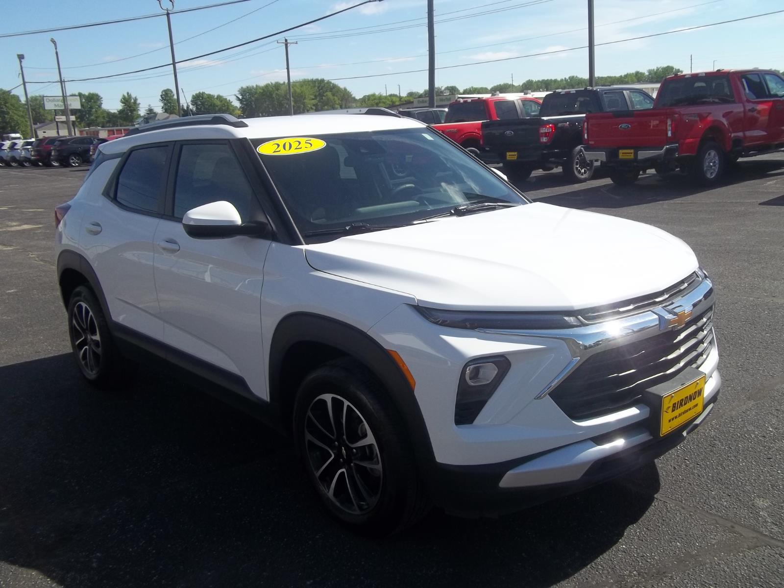 Summit White 2025 Chevrolet Trailblazer LT AWD SUV / Crossover Four-Wheel Drive 9-Speed Automatic