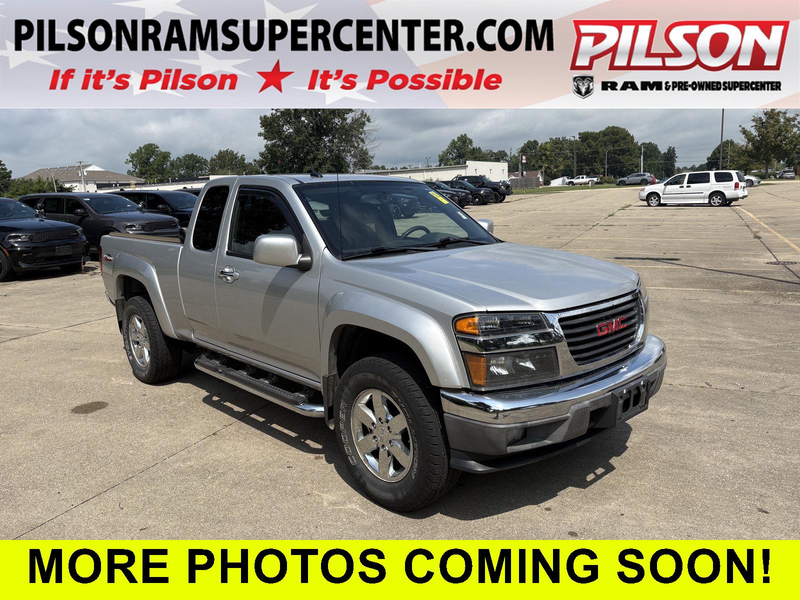 Pure Silver Metallic 2011 GMC Canyon Pickup Truck Four-Wheel Drive 4-Speed Automatic
