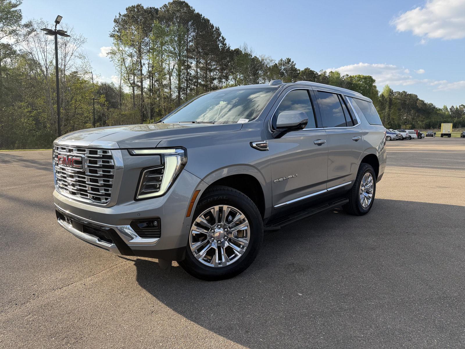 2025 GMC Yukon Denali 4WD