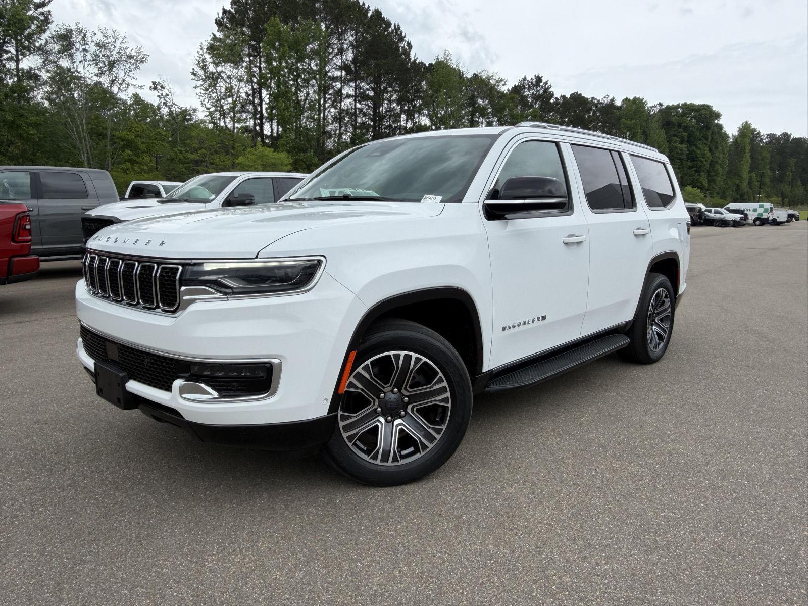 2023 Jeep Wagoneer 4WD