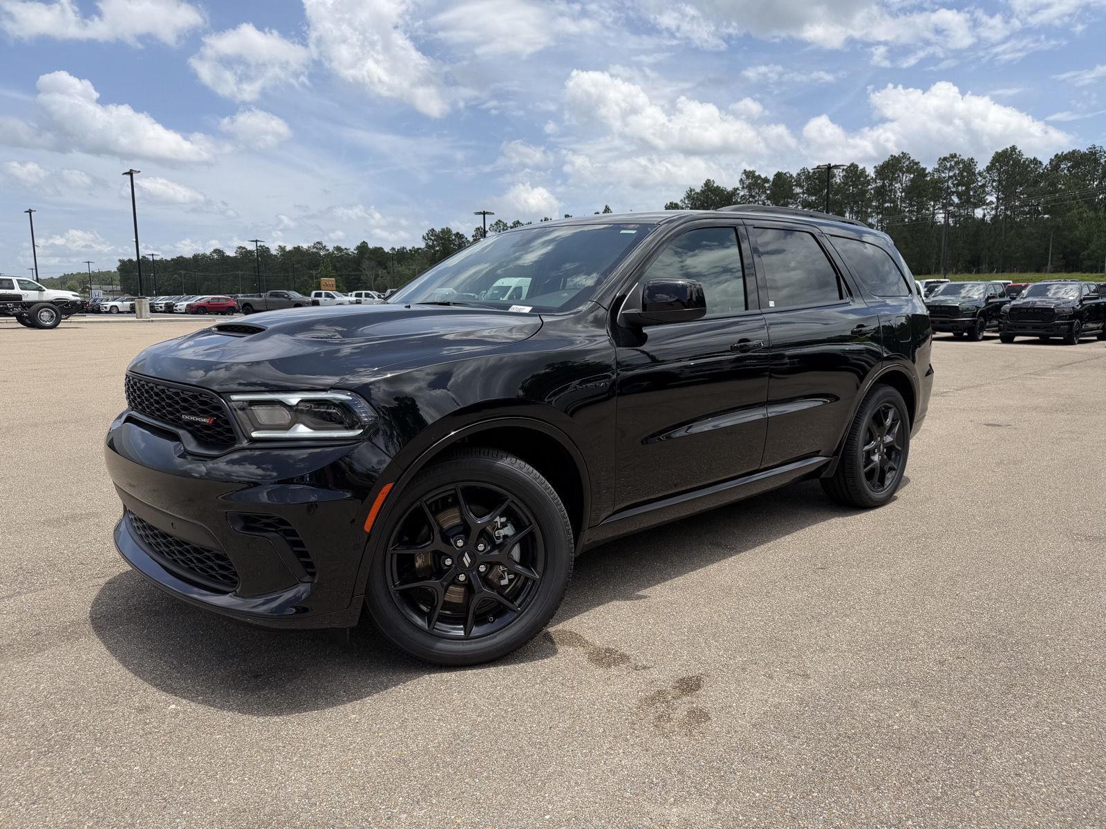 DB Black Clearcoat 2026 Dodge Durango SUV / Crossover All-Wheel Drive 8-Speed Automatic