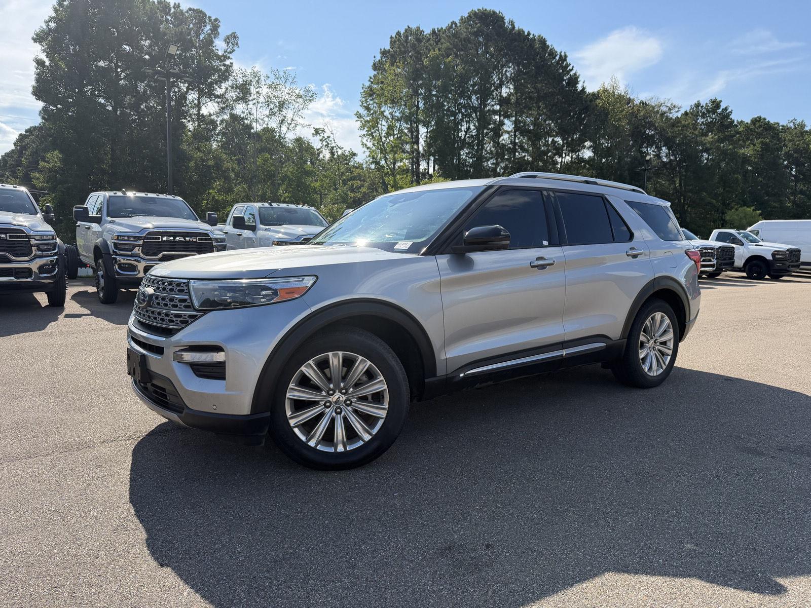 Iconic Silver 2020 Ford Explorer SUV / Crossover Rear-Wheel Drive Automatic