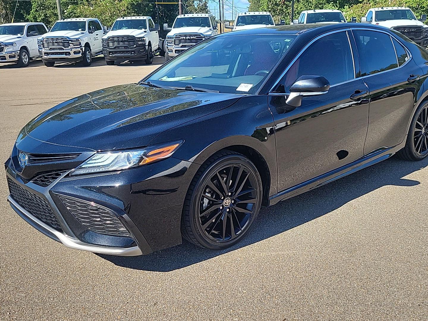 2024 Toyota Camry Hybrid XSE FWD