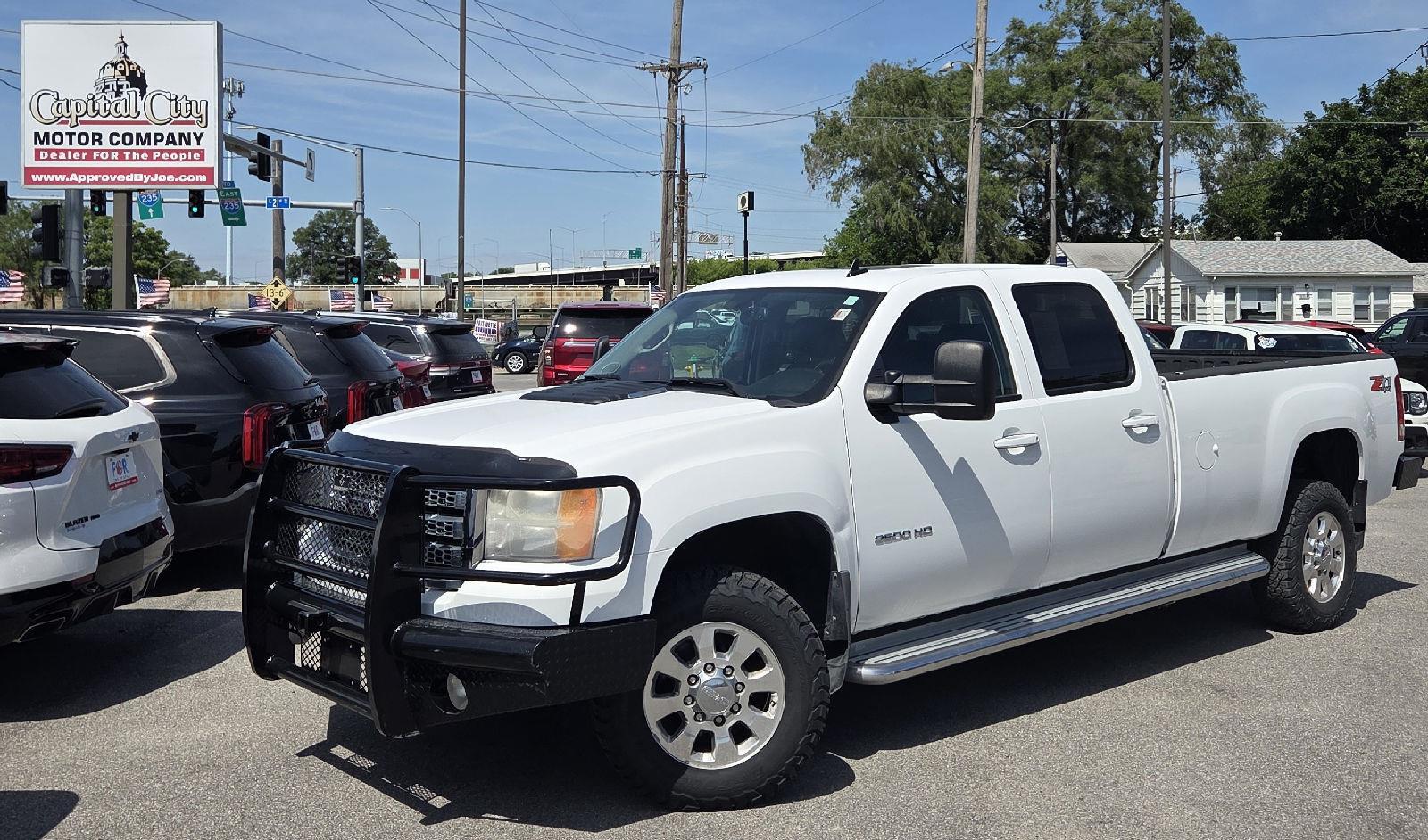 Summit White 2014 GMC Sierra 3500HD SLT Crew Cab 4WD Pickup Truck Four-Wheel Drive 6-Speed Automatic