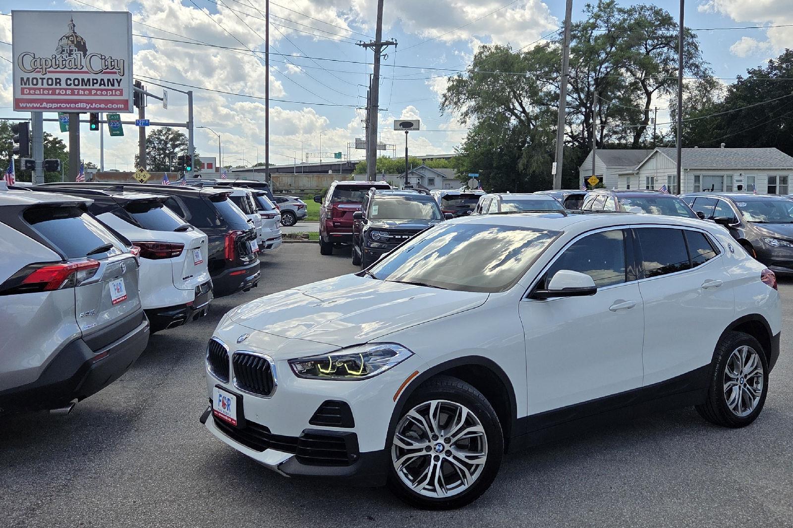 Alpine White 2022 BMW X2 SUV / Crossover Front-Wheel Drive Automatic