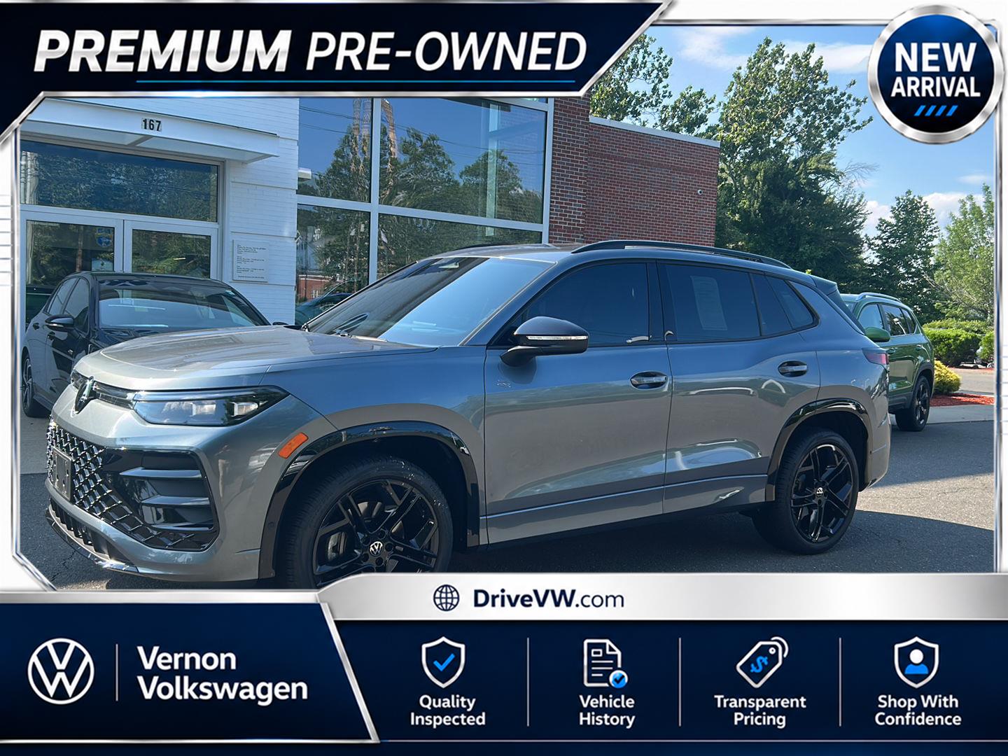 Platinum Gray Metallic 2025 Volkswagen Tiguan SUV / Crossover All-Wheel Drive Automatic