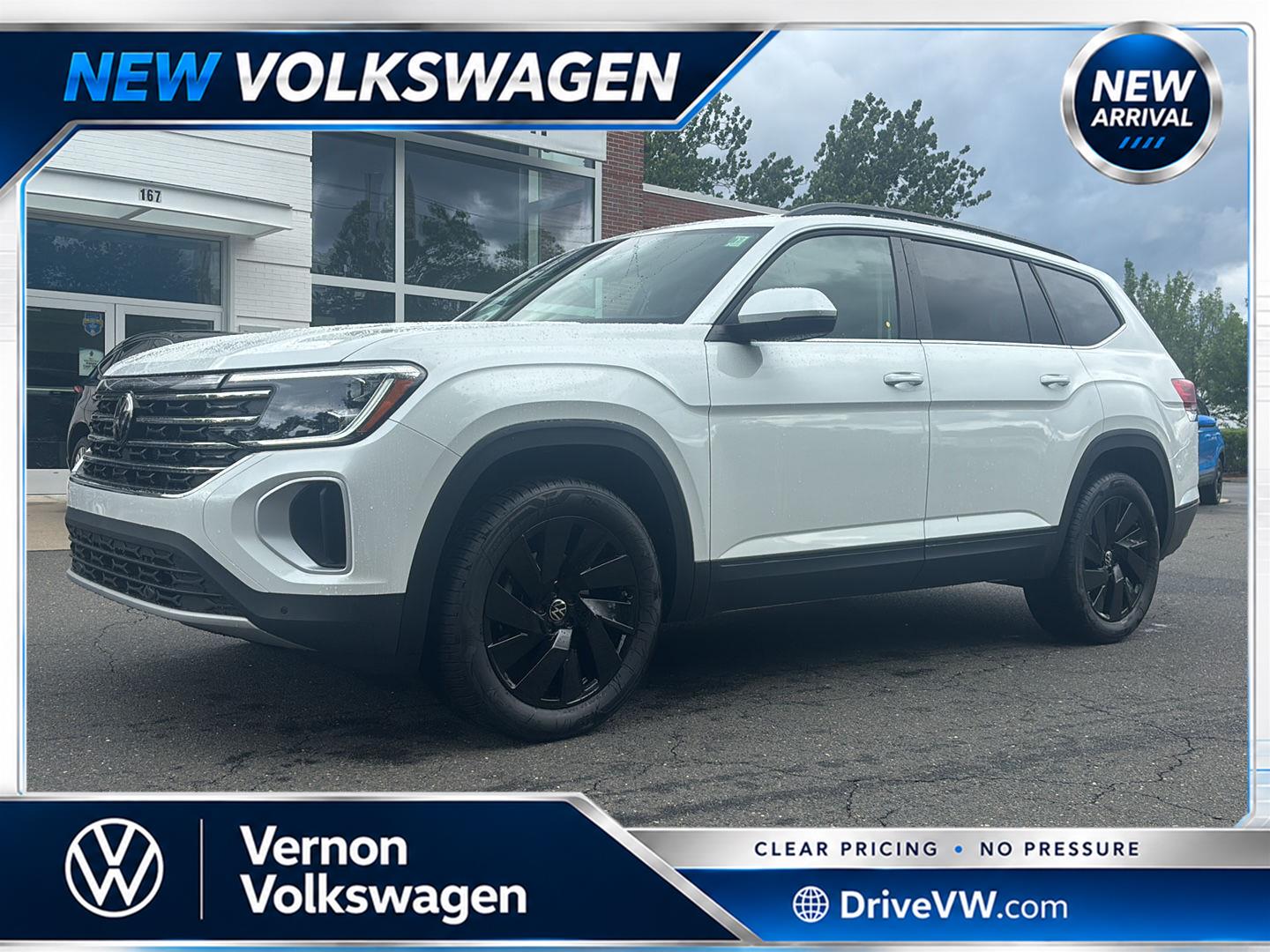 Opal White Pearl 2026 Volkswagen Atlas SUV / Crossover All-Wheel Drive Automatic