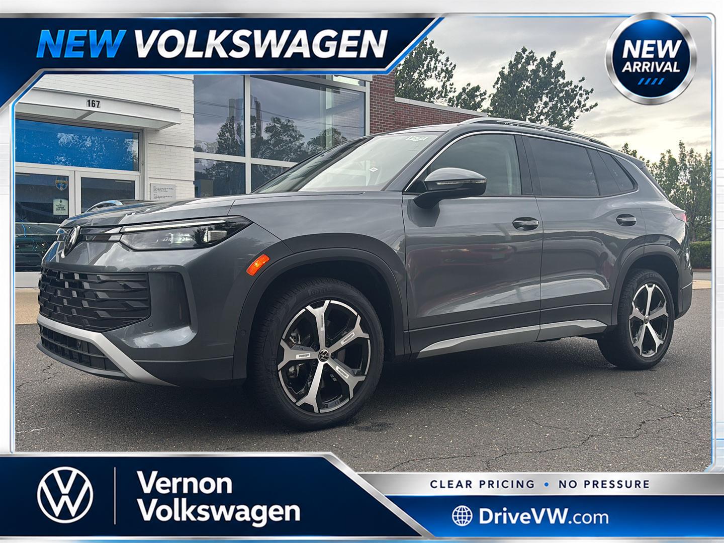 Platinum Gray Metallic 2026 Volkswagen Tiguan SUV / Crossover All-Wheel Drive Automatic