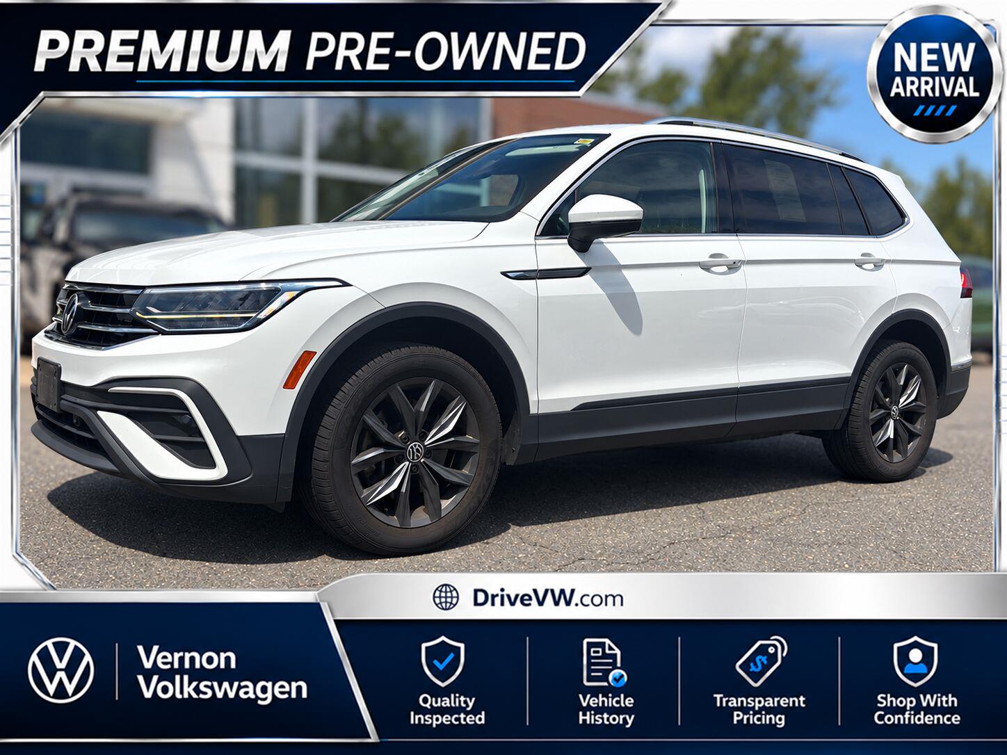 Pure White 2022 Volkswagen Tiguan SUV / Crossover All-Wheel Drive Automatic