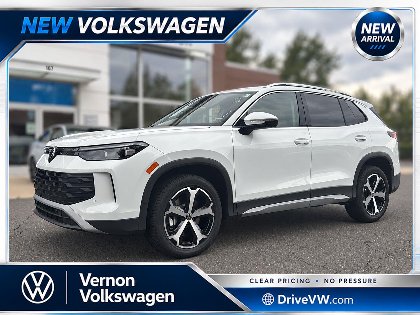 Pure White 2026 Volkswagen Tiguan SUV / Crossover All-Wheel Drive Automatic