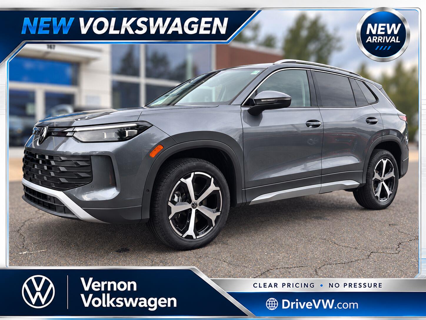 Platinum Gray Metallic 2026 Volkswagen Tiguan SUV / Crossover All-Wheel Drive Automatic