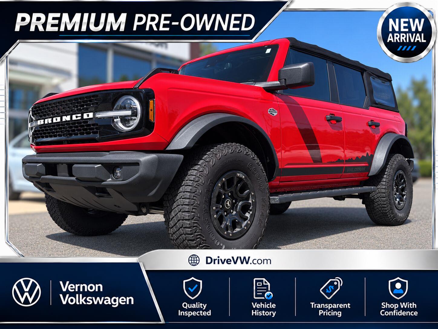 Race Red 2022 Ford Bronco SUV / Crossover Four-Wheel Drive Automatic