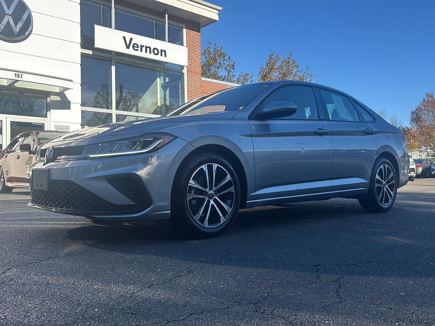 2026 Volkswagen Jetta Sedan Front-Wheel Drive Automatic