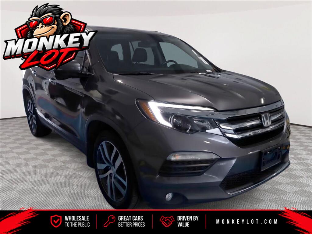 Lunar Silver Metallic 2018 Honda Pilot SUV / Crossover Front-Wheel Drive Automatic