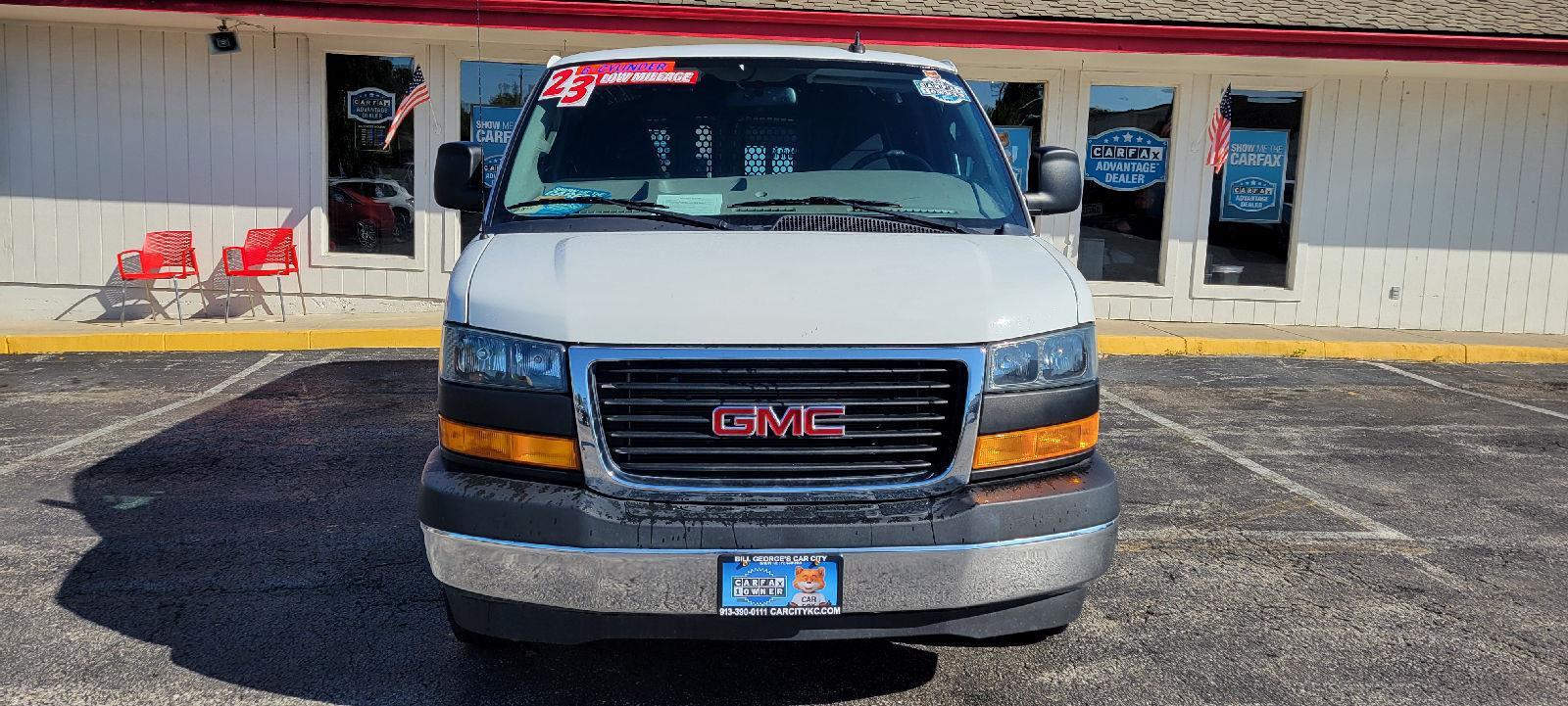 2023 GMC Savana Cargo