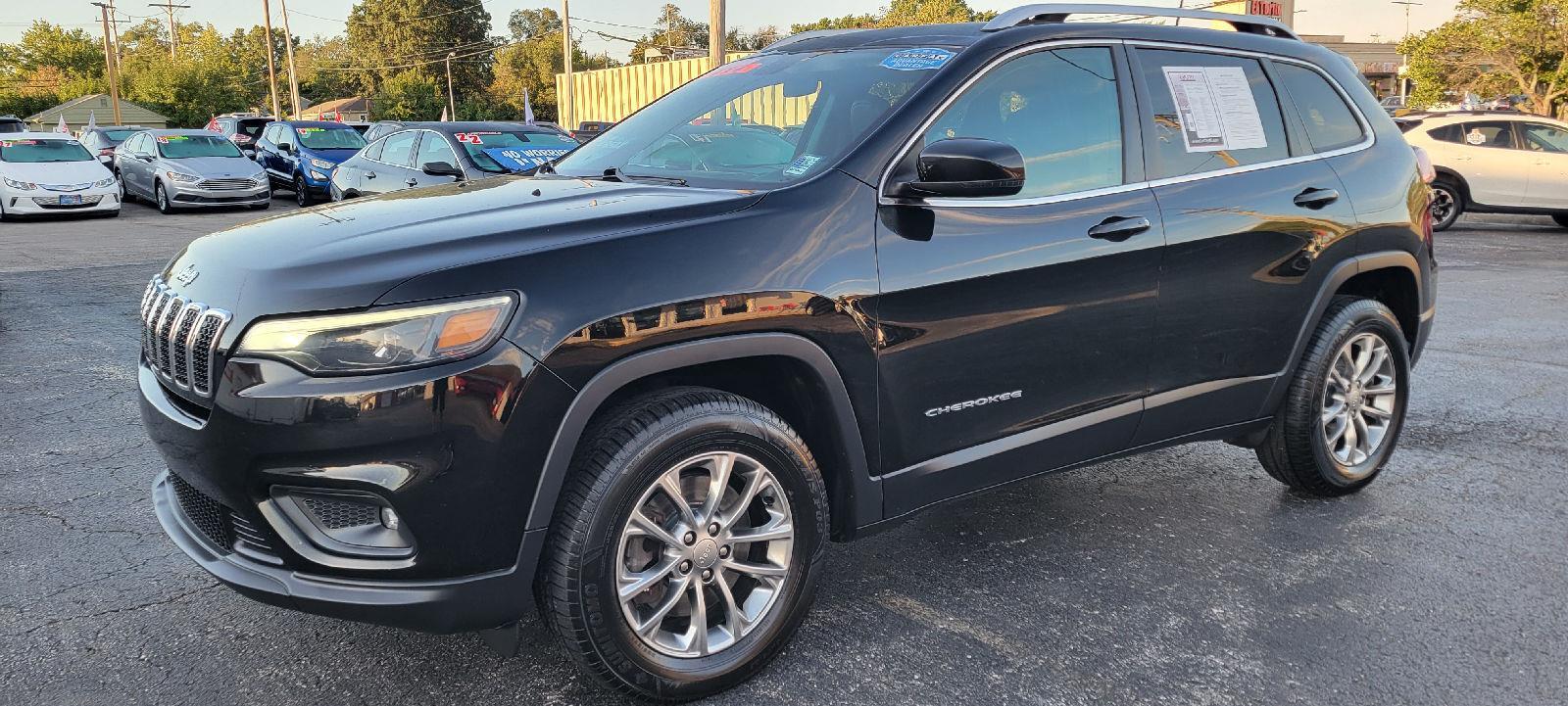 2019 Jeep Cherokee Latitude photo 3