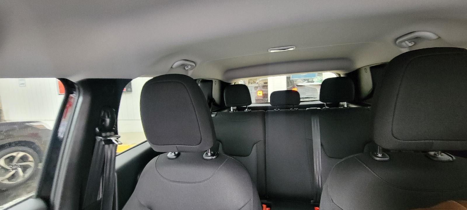 2019 Jeep Renegade Sport - Photo 22