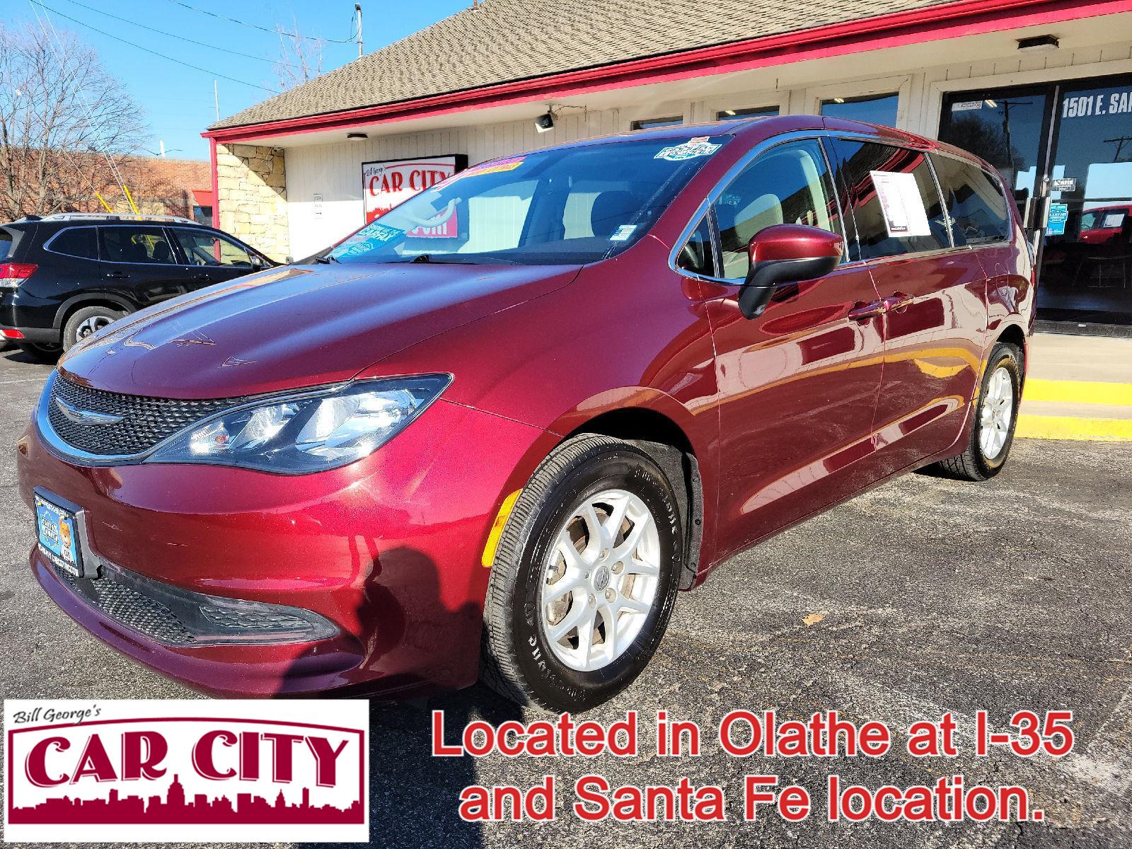 Velvet Red Pearlcoat 2021 Chrysler Voyager LX FWD Minivan Front-Wheel Drive Automatic