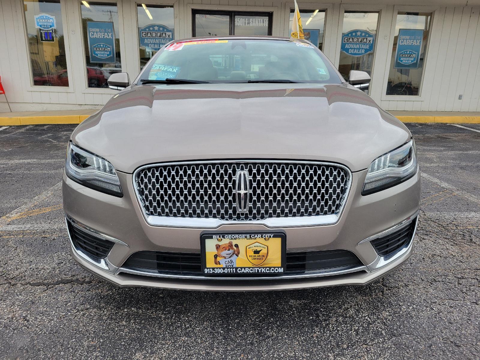 2019 Lincoln MKZ Reserve I FWD's photo