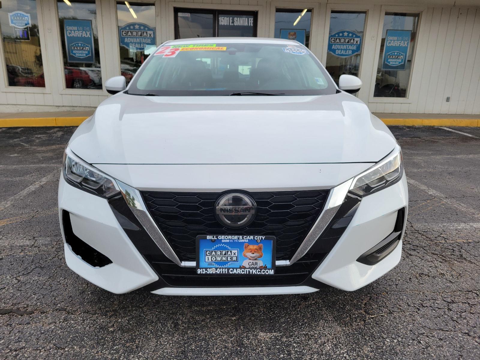 2023 Nissan Sentra SV CVT's photo