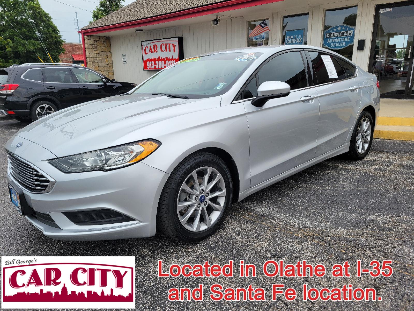 Ingot Silver 2017 Ford Fusion Sedan Front-Wheel Drive Automatic