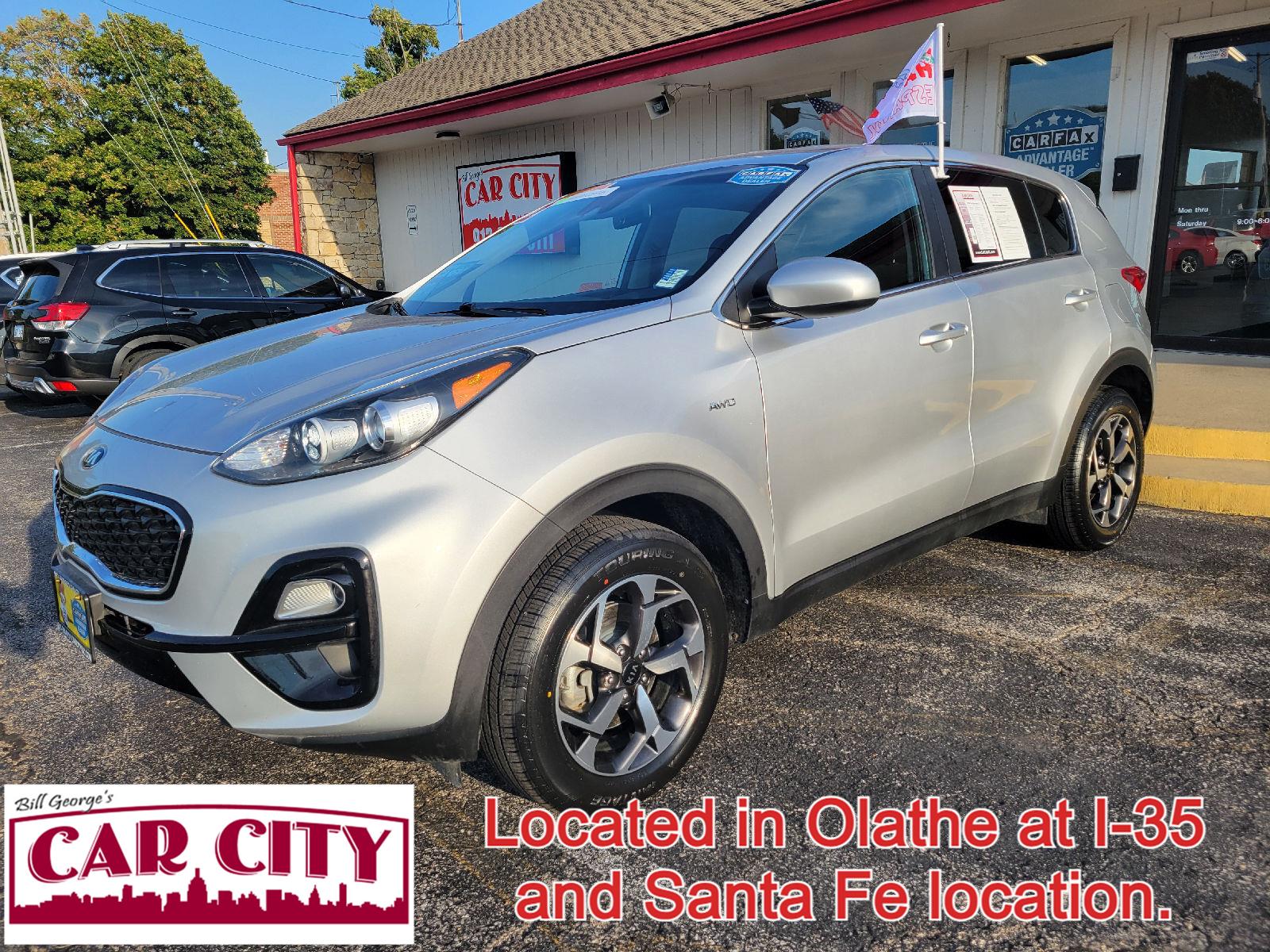 Sparkling Silver 2022 Kia Sportage SUV / Crossover All-Wheel Drive Automatic
