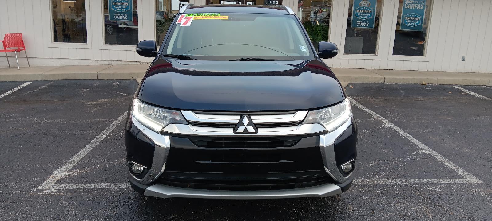 Used 2017 Mitsubishi Outlander SEL with VIN JA4AZ3A31HZ029271 for sale in Kansas City