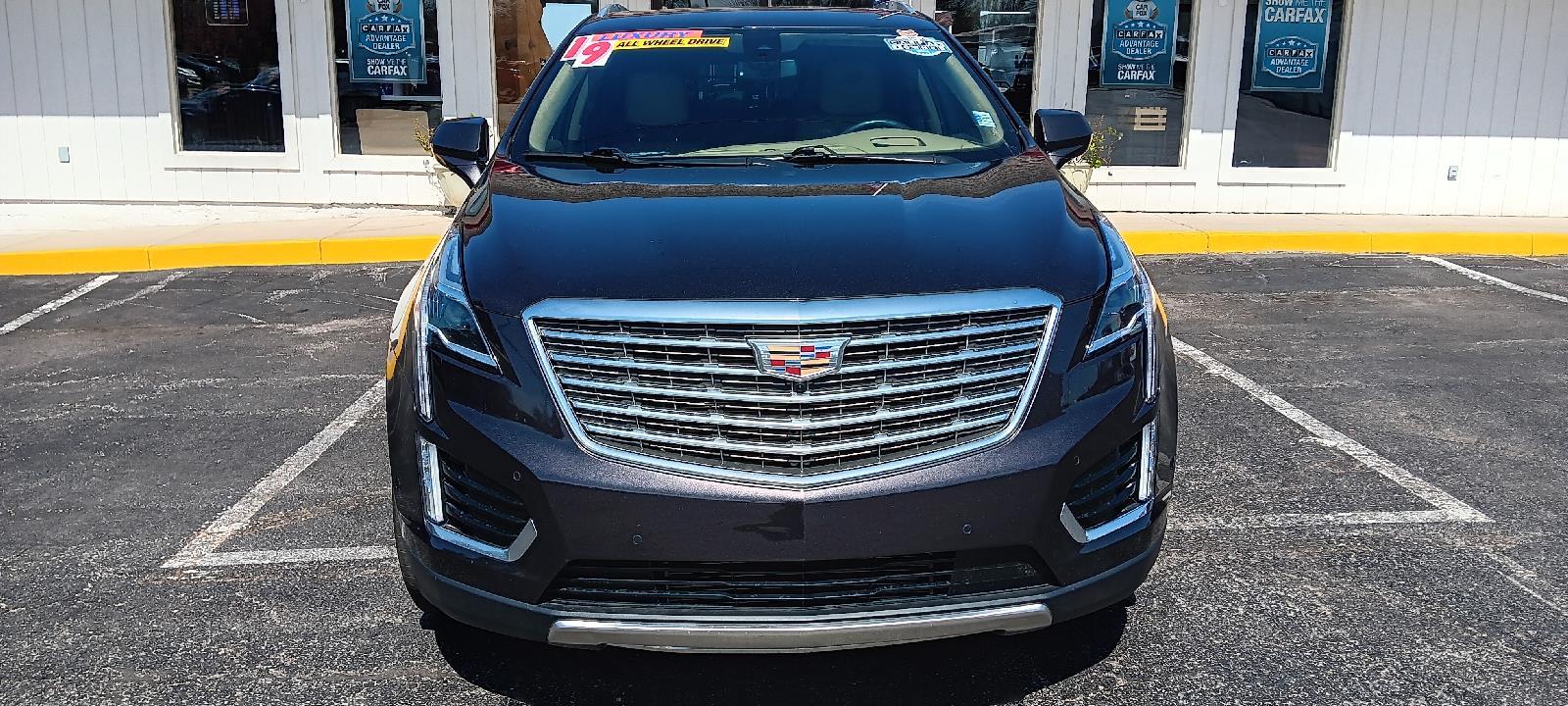 Used 2019 Cadillac XT5 Platinum AWD with VIN 1GYKNGRS9KZ126986 for sale in Kansas City