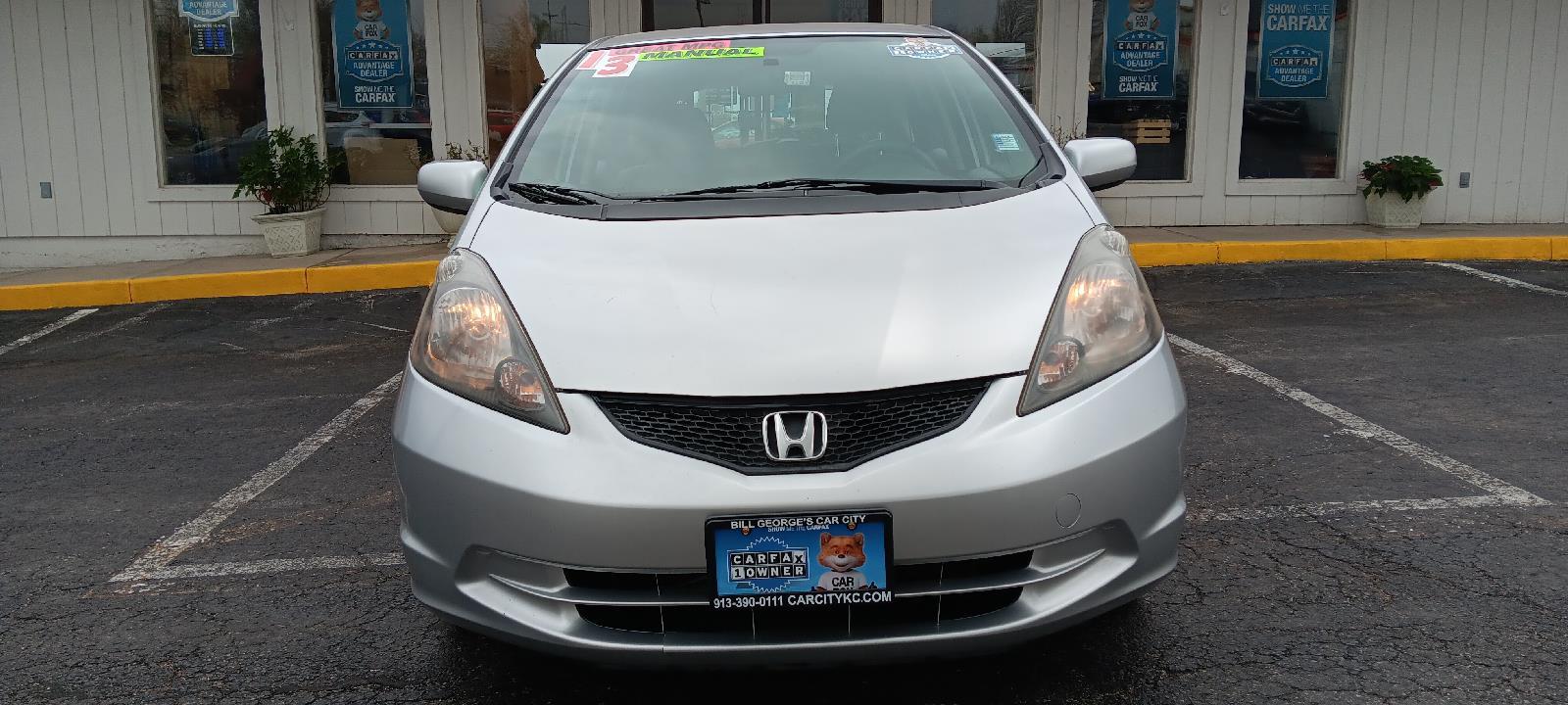 Used 2013 Honda Fit  with VIN JHMGE8G33DC066608 for sale in Kansas City