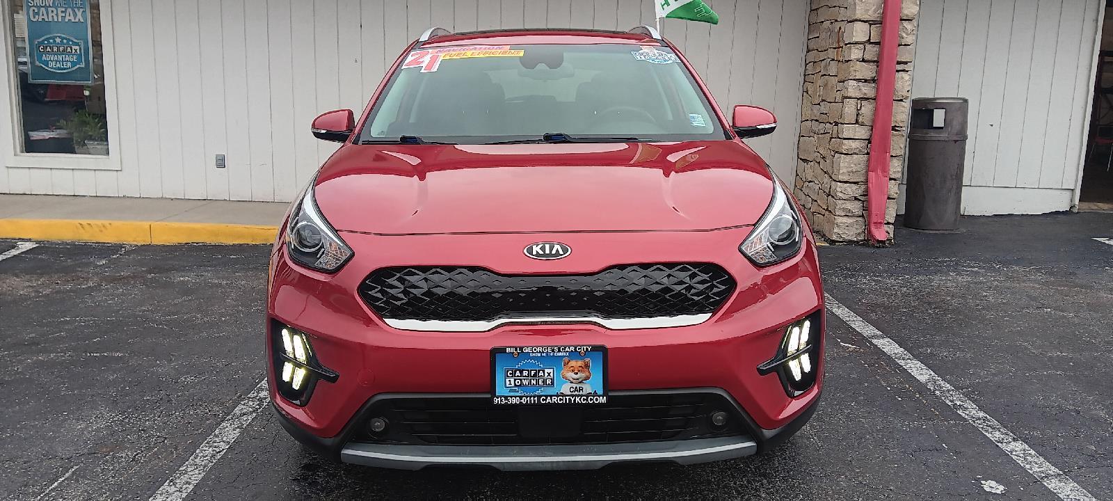 Used 2021 Kia Niro EX Premium with VIN KNDCE3LC5M5462942 for sale in Kansas City