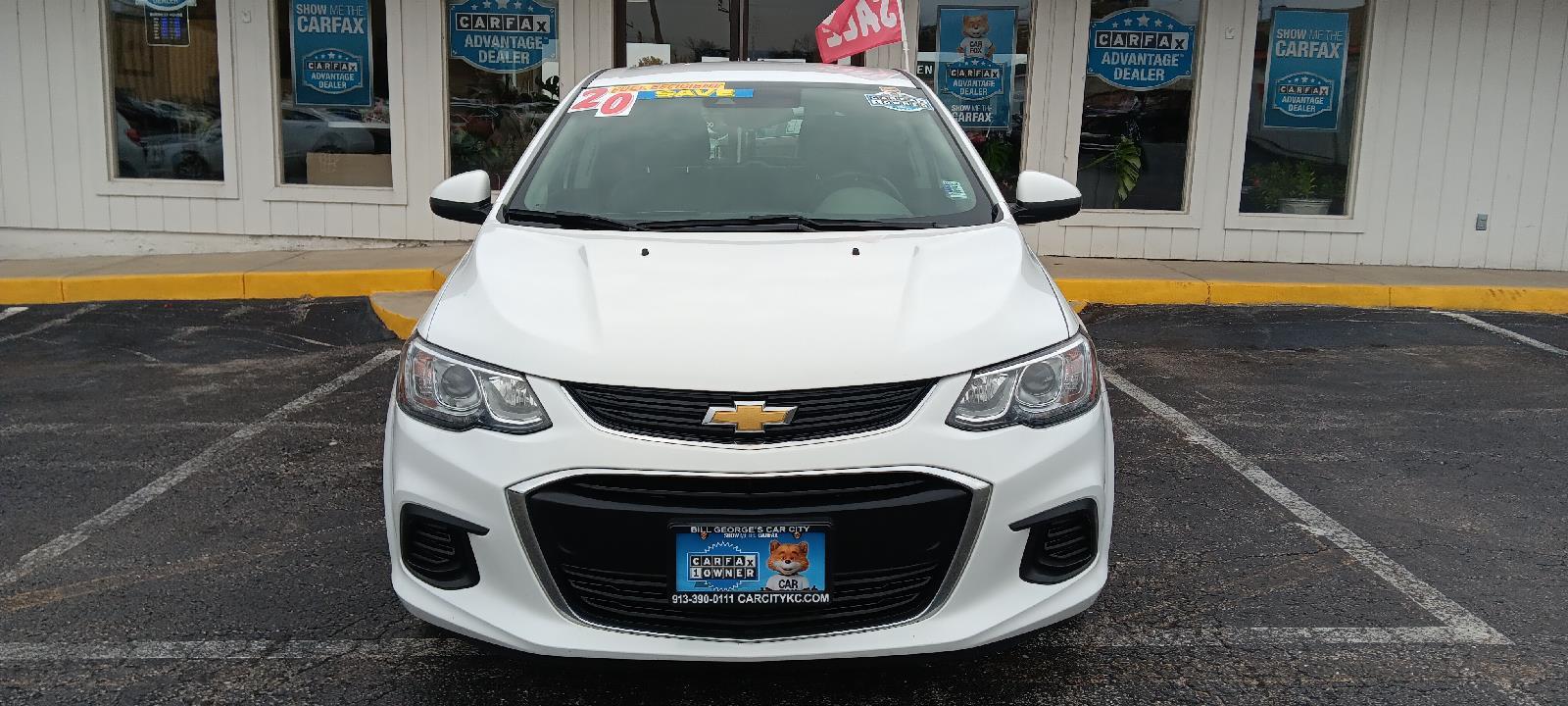 Used 2020 Chevrolet Sonic LT with VIN 1G1JG6SB2L4112399 for sale in Kansas City